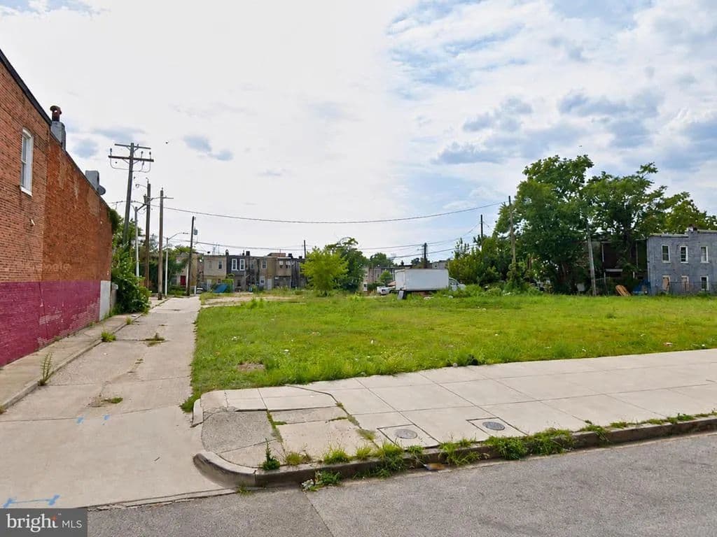 0.03 Acres of Land for Sale in Baltimore, Maryland - Baltimore, Maryland, 21217