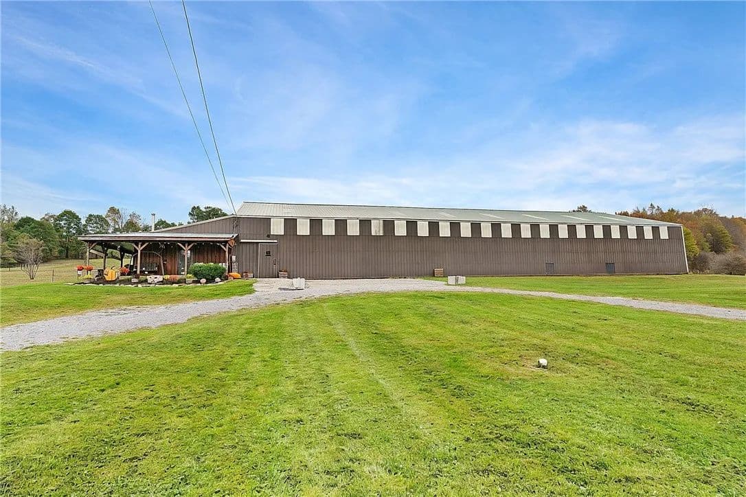 16.59 Acres of Land for Sale in Pennsylvania - Pennsylvania, 16038