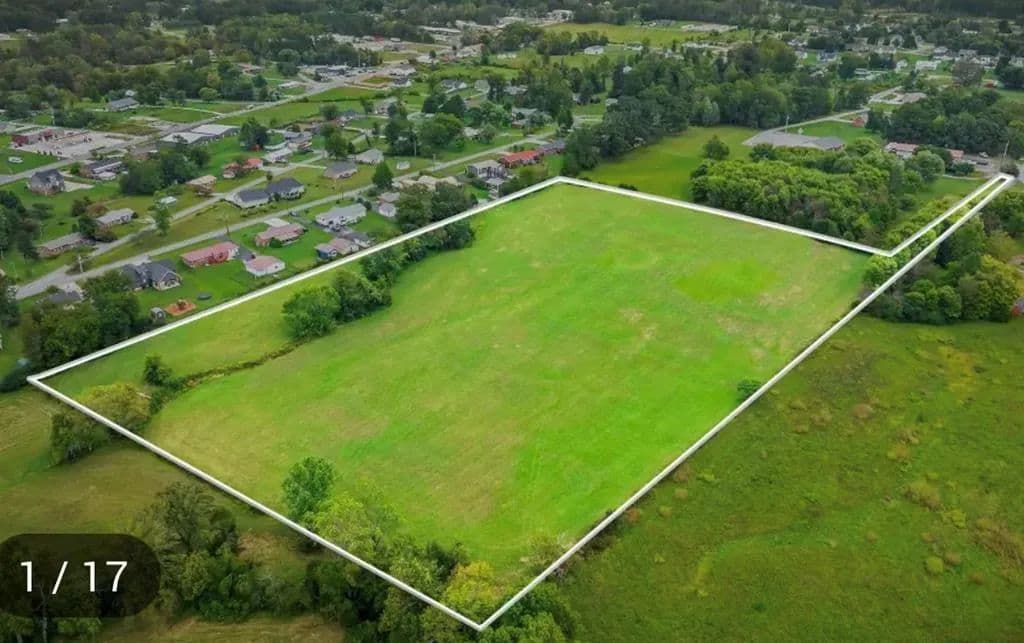 10.93 Acres of Land for Sale in Cookeville, Tennessee - Cookeville, Tennessee, 38501