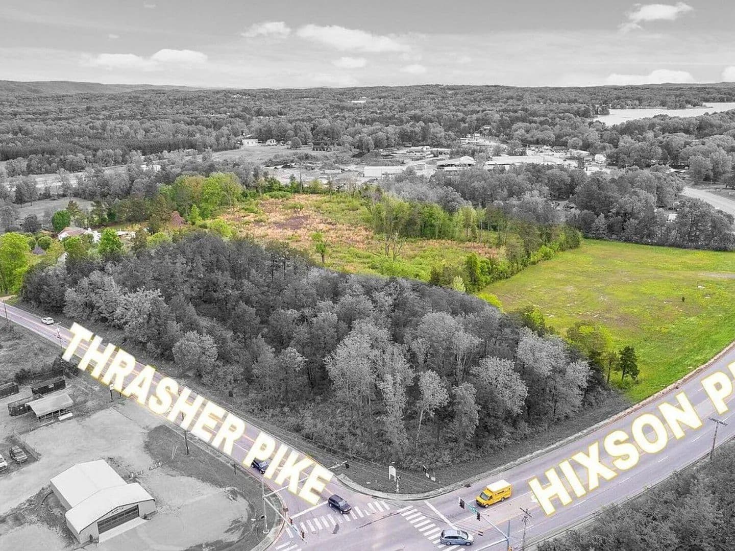 11.72 Acres of Land for Sale in Hixson, Tennessee - Hixson, Tennessee, 37343