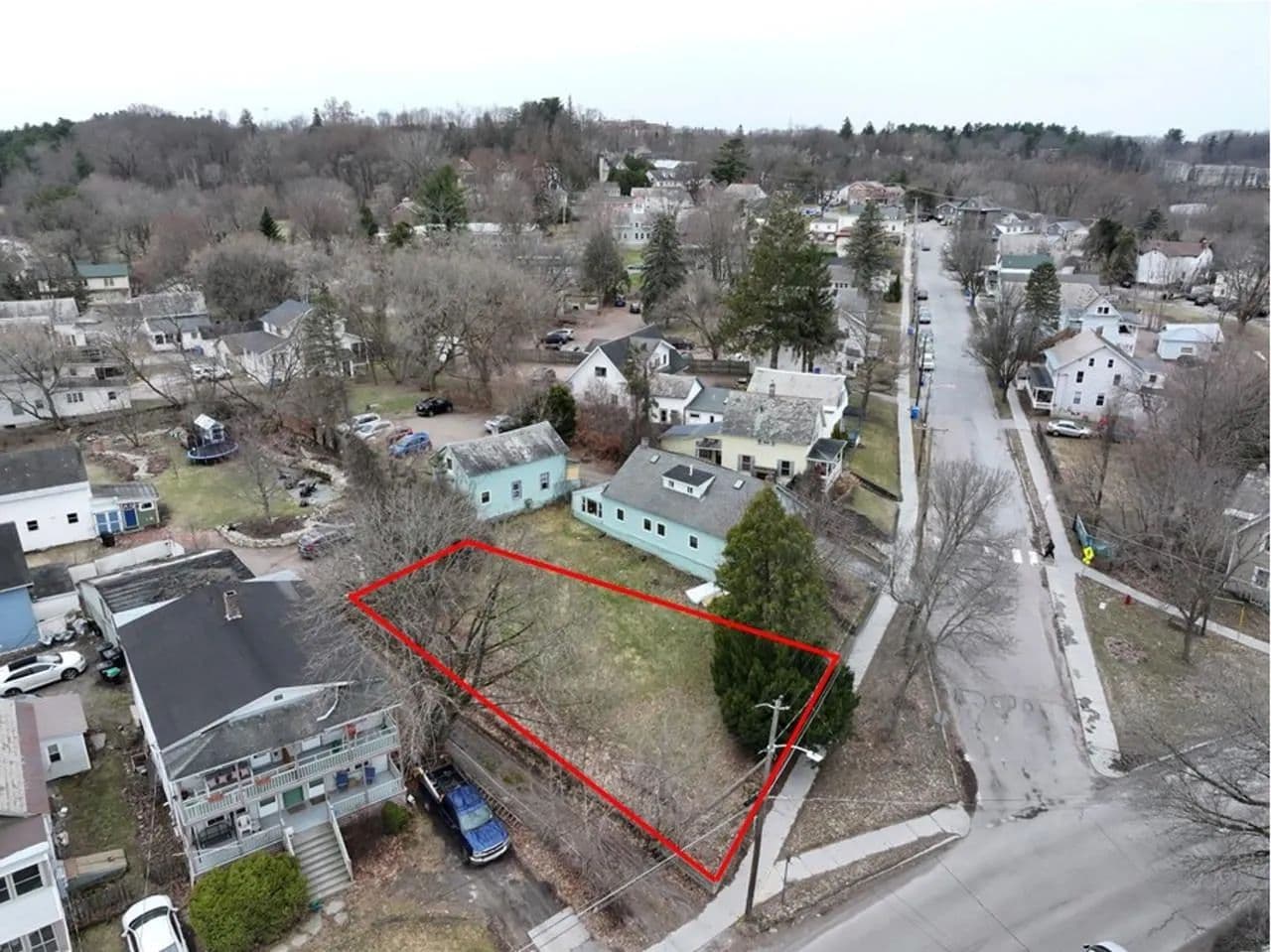 0.1 Acres of Land for Sale in Burlington, Vermont - Burlington, Vermont, 05401