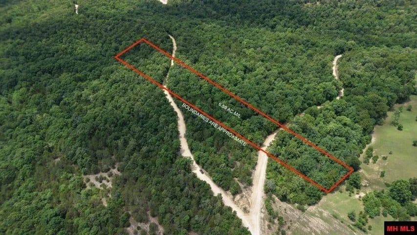 Property from 001-03017-000 CR 143 - KW - Oakland, Arkansas, 72661
