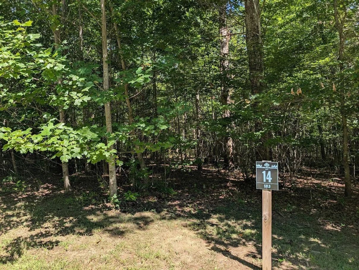 0.46 Acres of Land for Sale in Monteagle, Tennessee - land for sale
