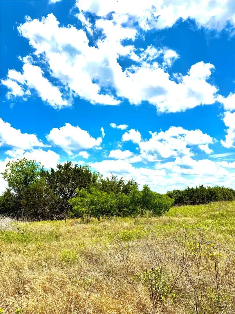 2.29 Acres of Land for Sale in Stephenville, TX - Stephenville, Texas, 76401