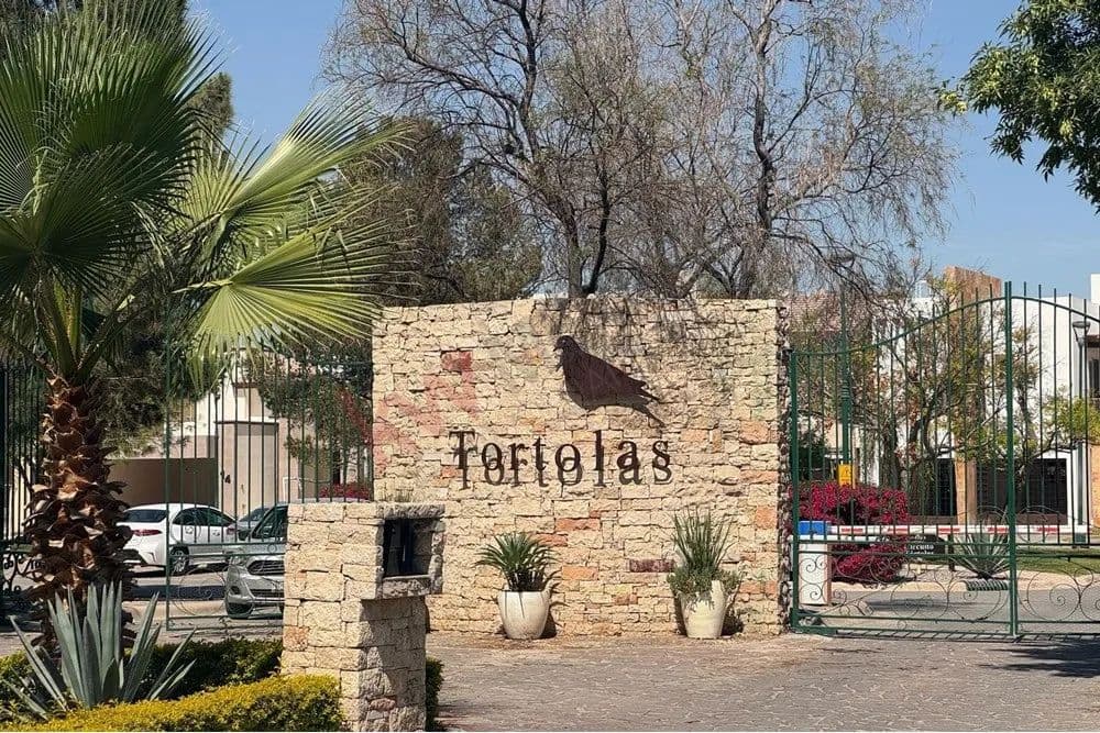 Terreno en venta en Las Villas, Torreón - 8,500 pesos por m2 - land for sale