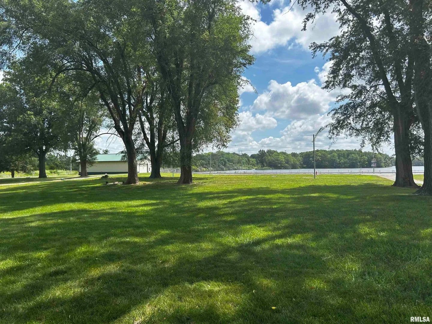 Property from 106 MASON Avenue - KW - Tovey, Illinois, 62570