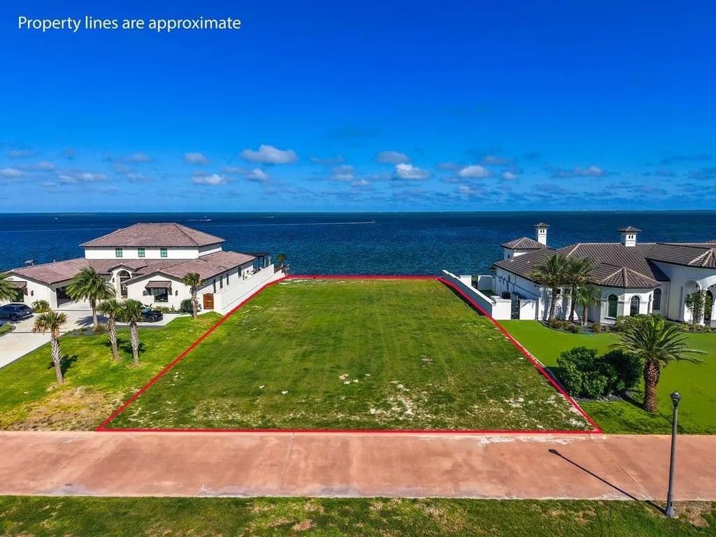 0.56 Acres of Land for Sale in Aransas Pass, Texas - Aransas Pass, Texas, 78336
