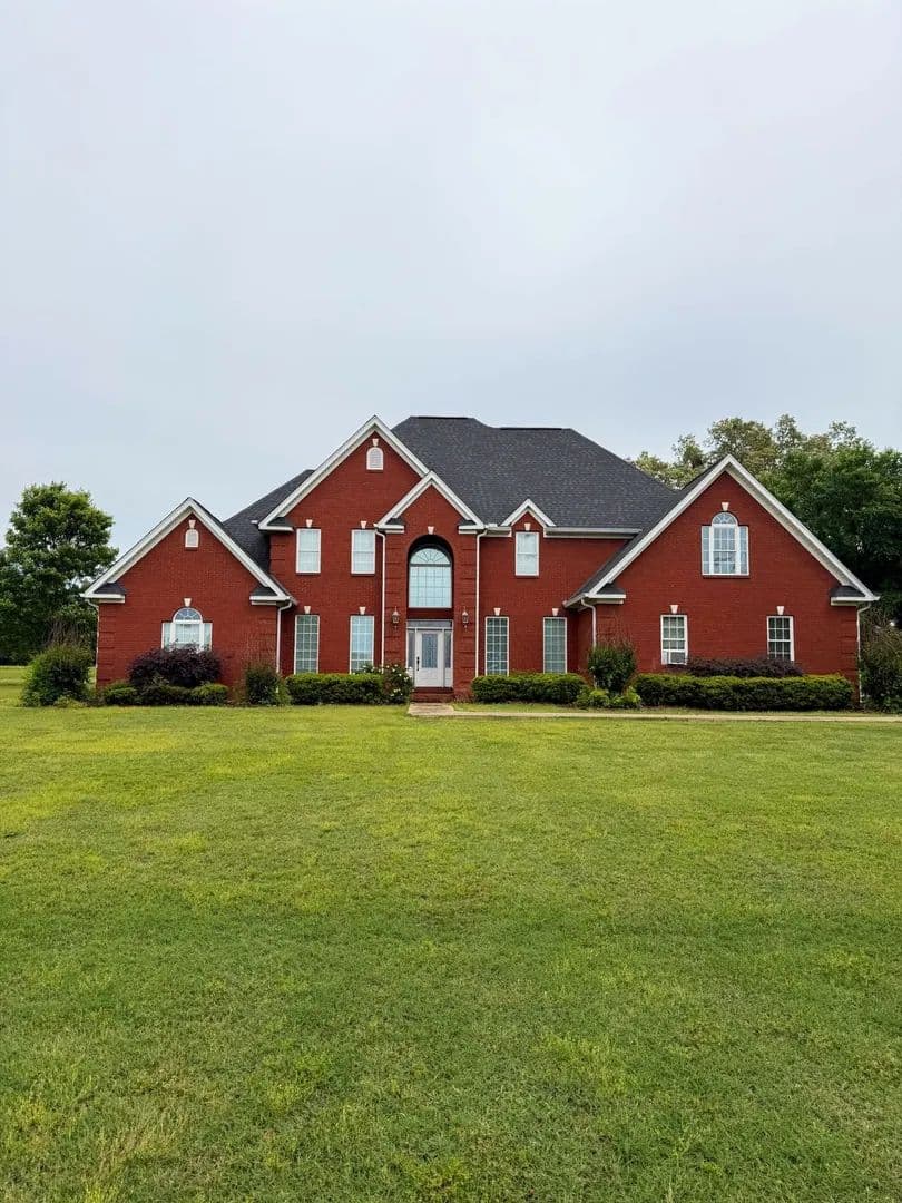 Stunning Quail Ridge Home - West Point, Mississippi, 39773