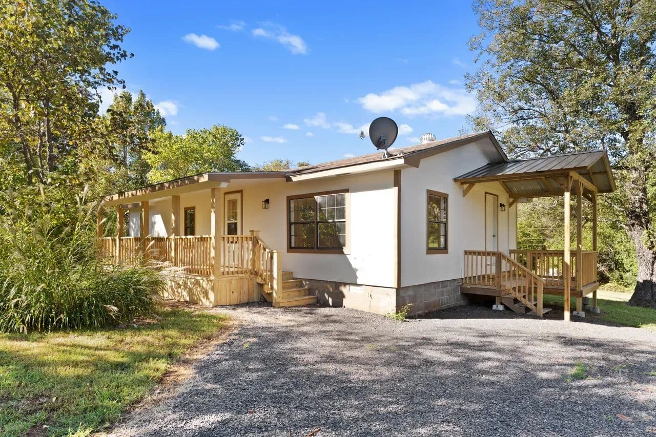 Newly remodeled Cozahome 7 - land for sale