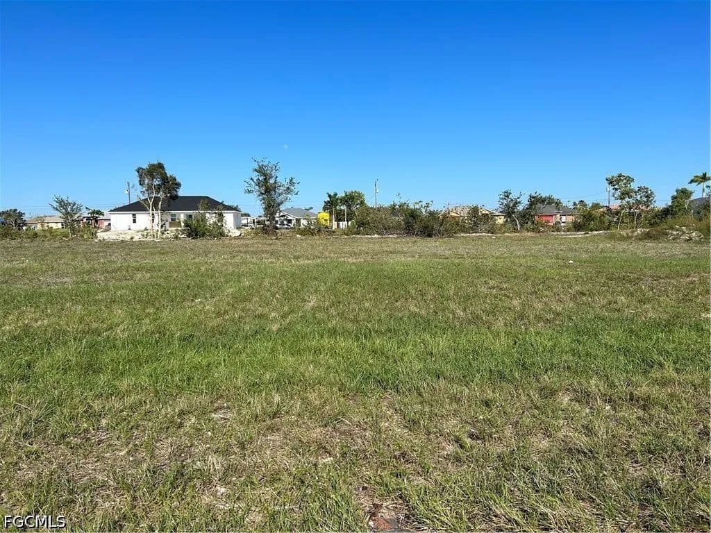 Property from 1313 NE 1st Avenue - KW - Cape Coral, Florida, 33909