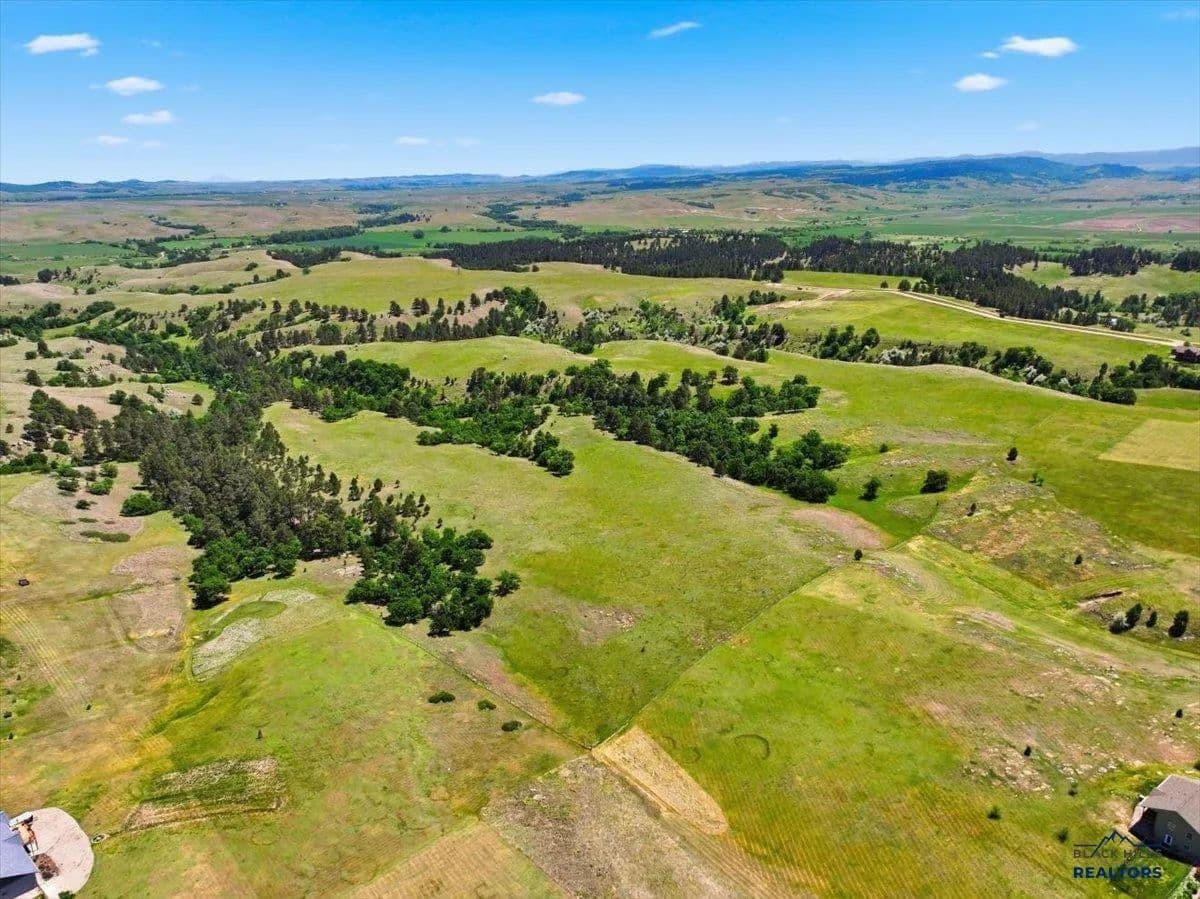 Property from 50.99 acres HAT RANCH DR - KW - Belle Fourche, South Dakota, 57717