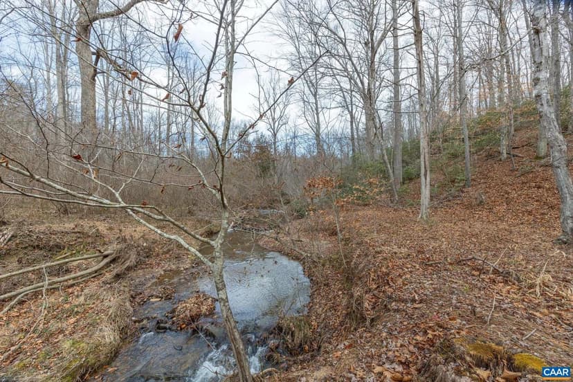 Property from 7676 OLD DOMINION RD - KW