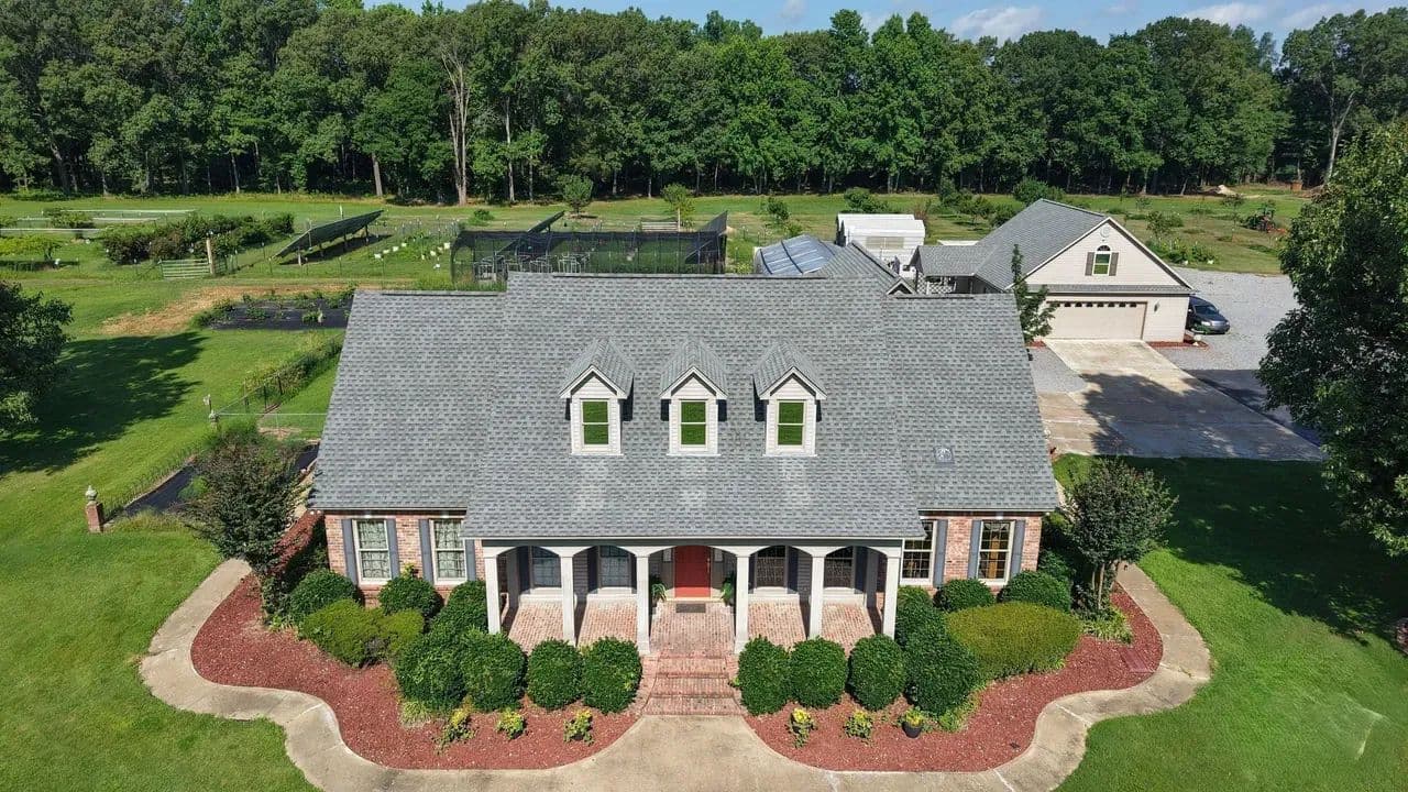 33 +/- Acre Equestrian Estate | Two Homes, Horse Facility & Income Potential, Hazen, AR - land for sale