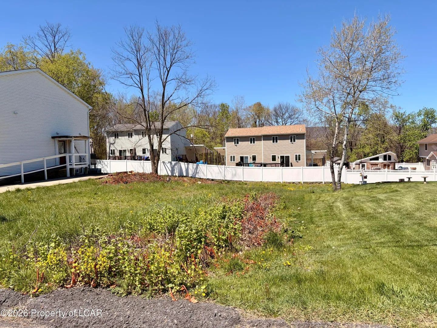 Property from 3902 Wylam Avenue - KW - Moosic, Pennsylvania, 18507