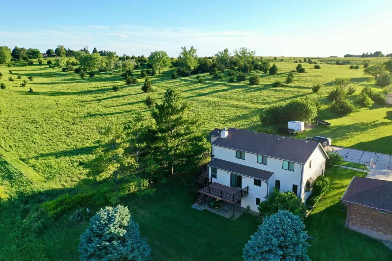 1100 N. 27th Street - Norfolk, Nebraska - Norfolk, Nebraska, 68701