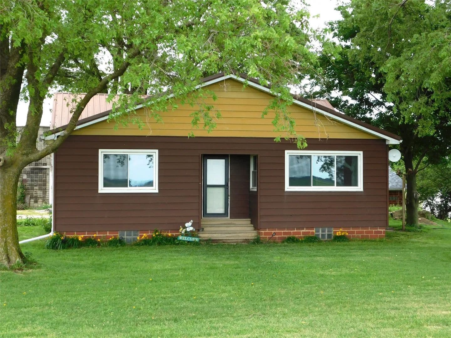 1.9 Acres of Land for Sale in Woodward, Iowa - Woodward, Iowa, 50276