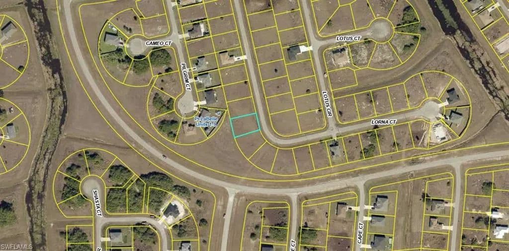 Property from 7017 Lotus CIR - KW - Labelle, Florida, 33935