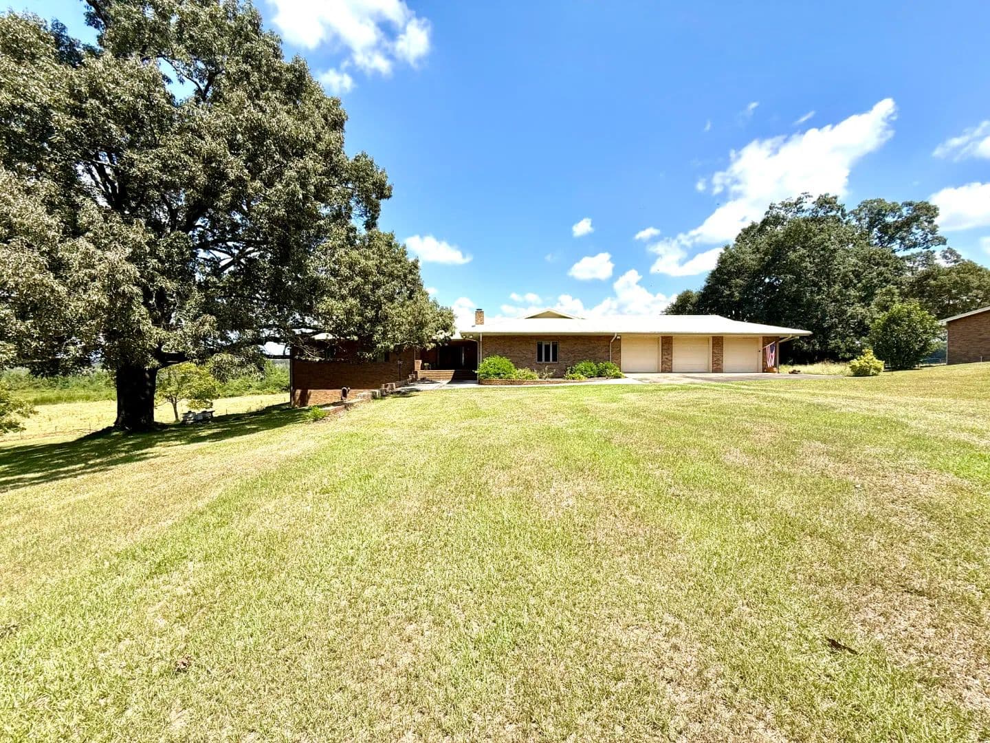 80-Acre Country Estate in Clio, AL for Sale - Clio, Alabama, 36017