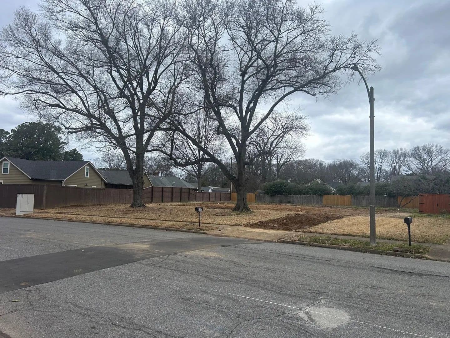 Property from 4640 CHICKASAW RD - KW - Memphis, Tennessee, 38117