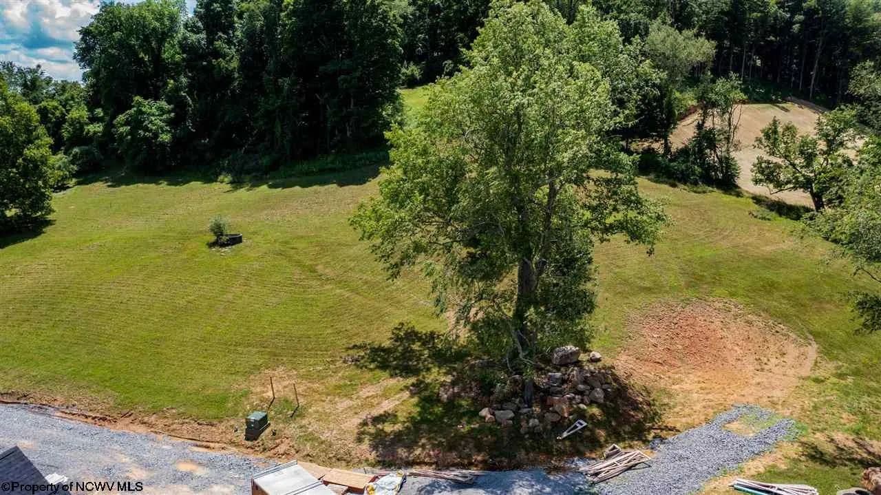 1.04 Acres of Land for Sale in Morgantown, WV - Morgantown, West Virginia, 26508