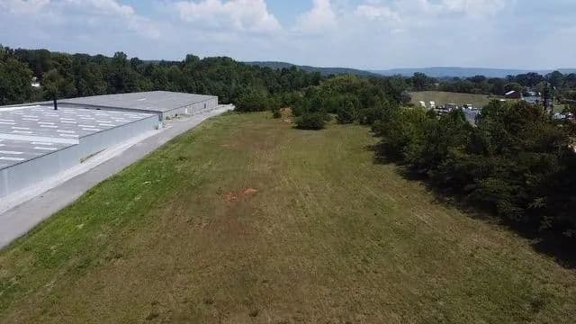 21.87 Acres of Land for Sale in Sparta, Tennessee - Sparta, Tennessee, 38583