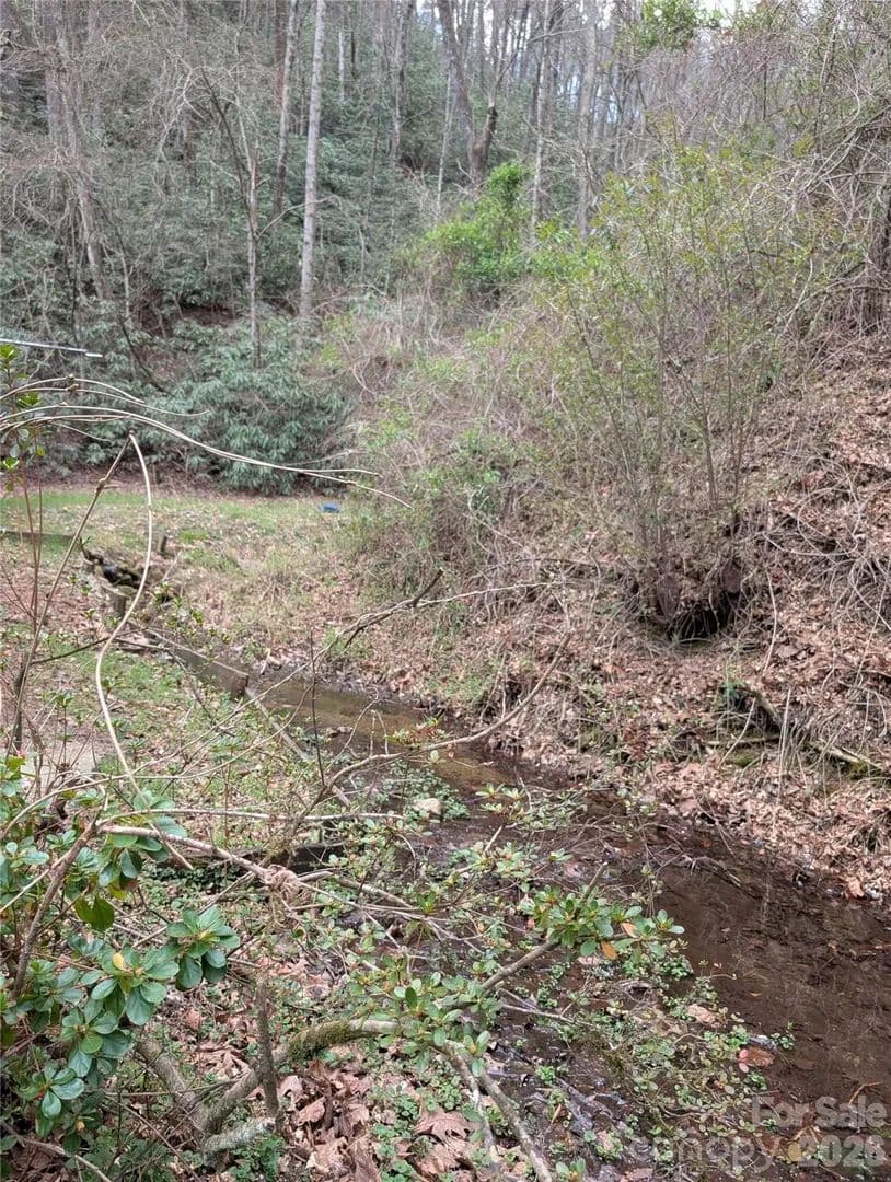 Property from 6712 Globe Road - KW - Lenoir, North Carolina, 28645