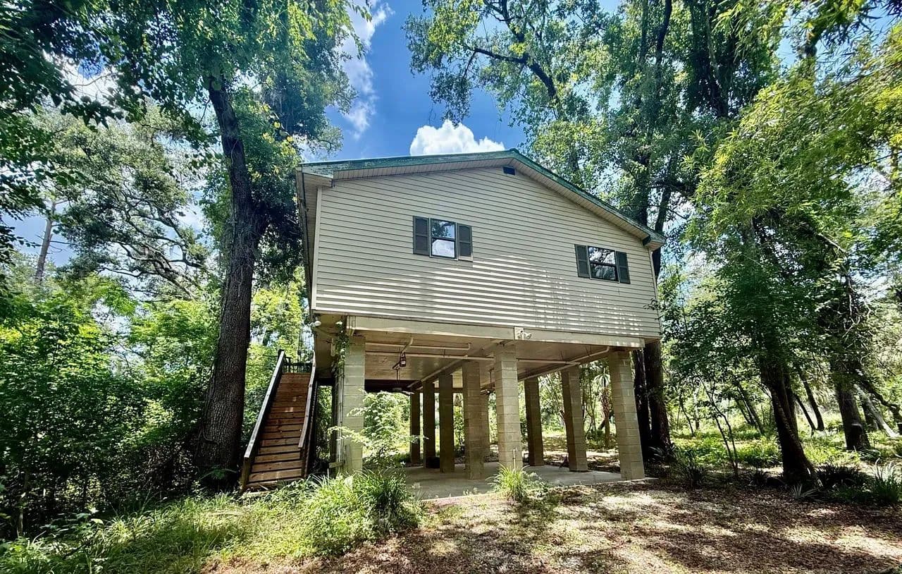 Withlacoochee River Waterfront Retreat on 1.27 Acres! - Lee, Florida, 32059