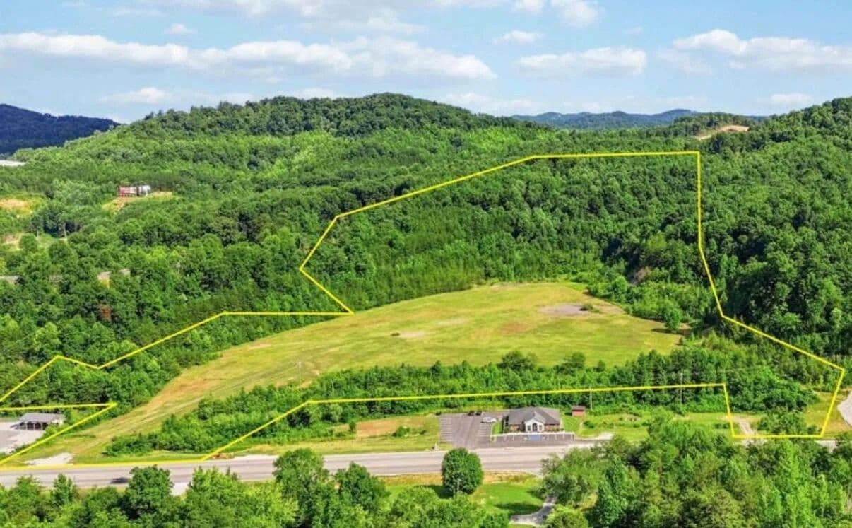 34.13 Acres of Land for Sale in Corbin, KY - Corbin, Kentucky, 40701