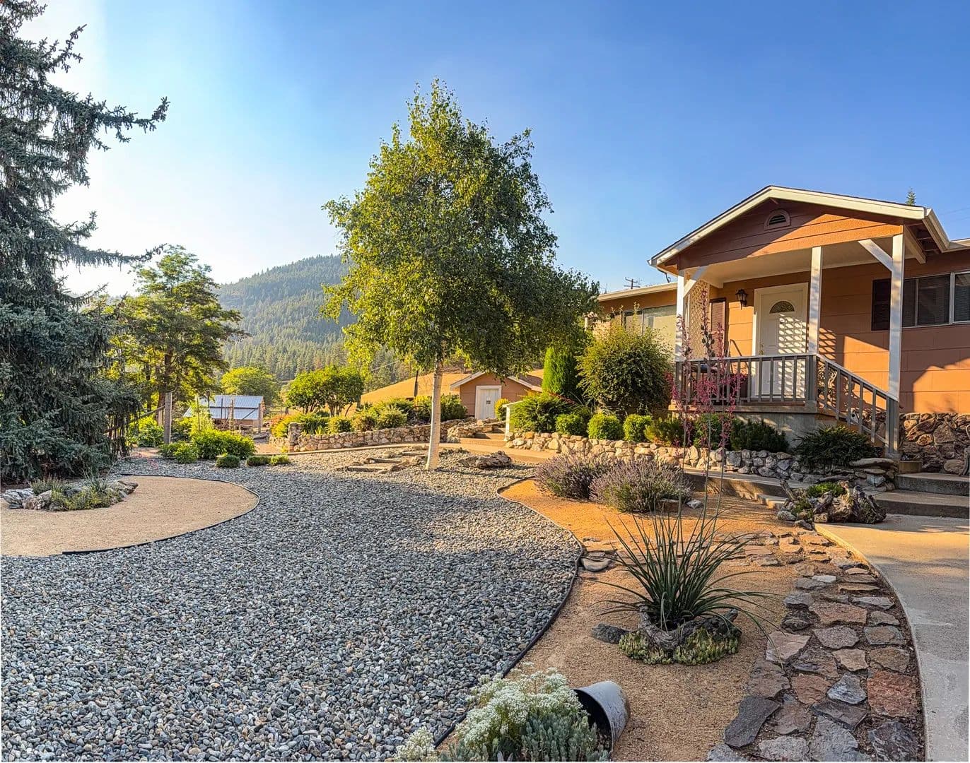 Greenhorn Road Ranch - Yreka, California, 96097