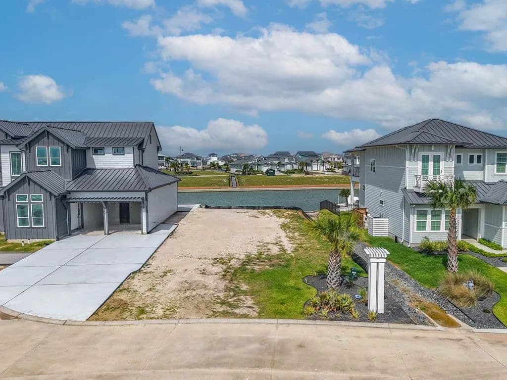 0.15 Acres of Land for Sale in Rockport, Texas - Rockport, Texas, 78382