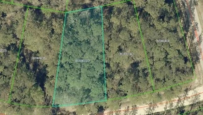 0.92 Acres of Land for Sale in Abita Springs, Louisiana - Abita Springs, Louisiana, 70420