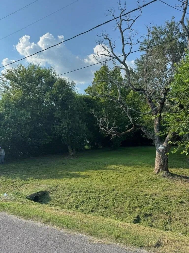 0.19 Acres of Land for Sale in Beaumont, Texas - Beaumont, Texas, 77705