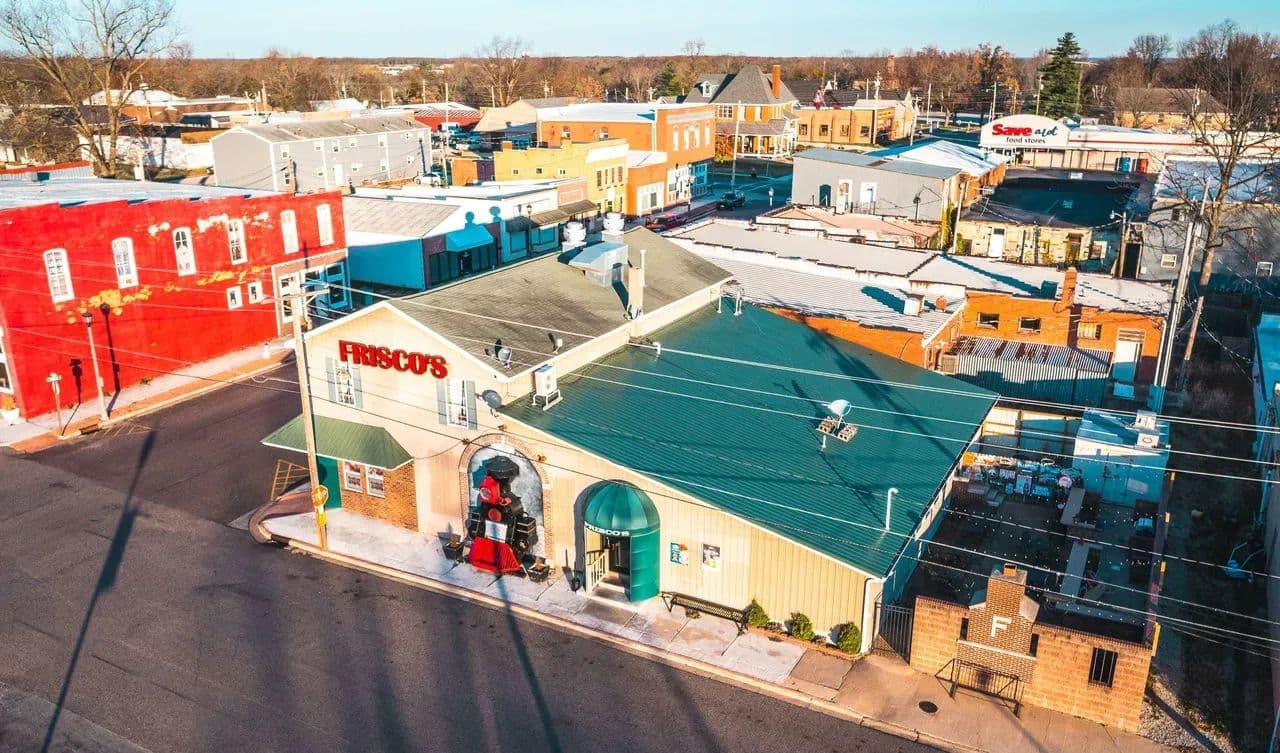 Friscos Bar & Grill, Cuba Mo business opportunity - Cuba, Missouri, 65453