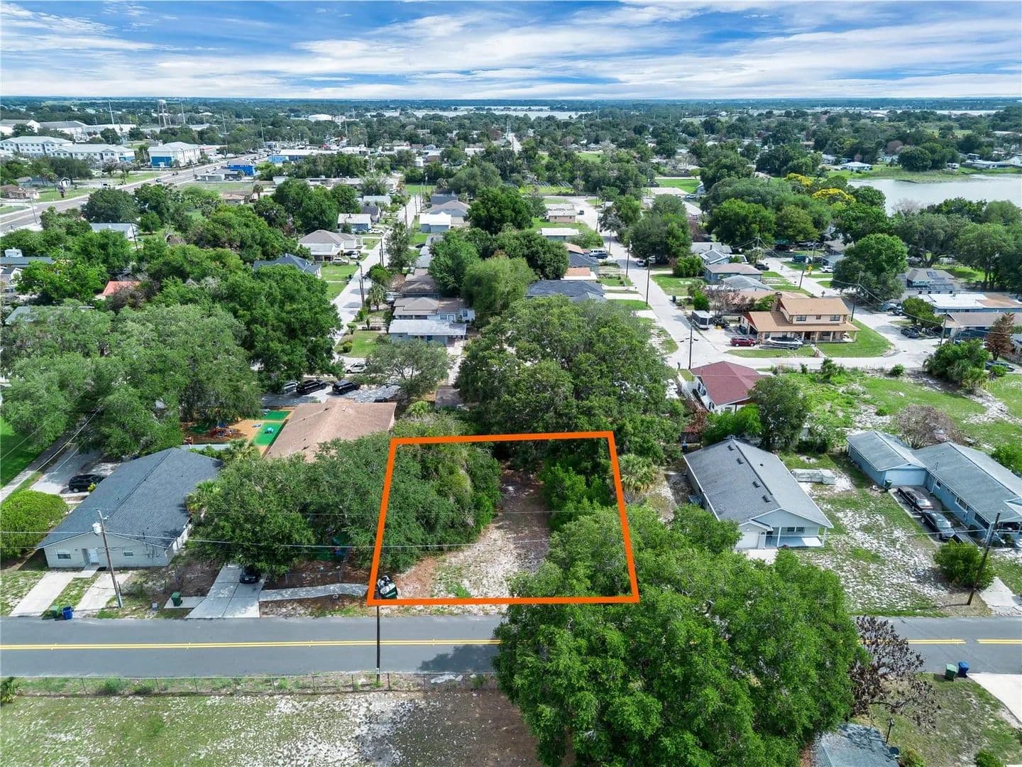 Property from 223 PALMETTO AVENUE NE - KW - Winter Haven, Florida, 33881