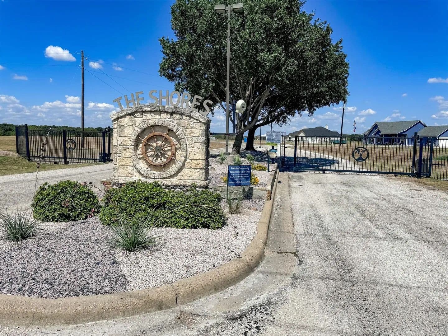 Property from Lot 289 SE SE Private Road 3178 Road - KW - Corsicana, Texas, 75109