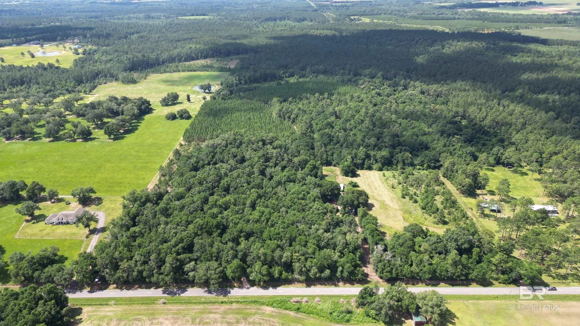 182 Acres of Land for Sale in Robertsdale, AL - Robertsdale, Alabama, 36567