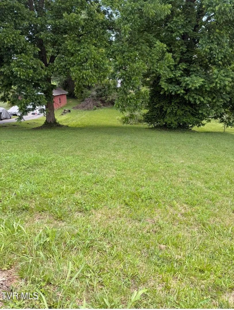 Property from 107 Holston View Drive - KW - Bristol, Tennessee, 37620