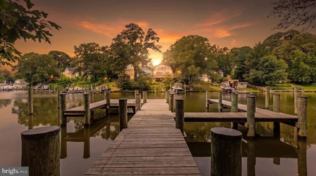 0.72 Acres of Land for Sale in Pasadena, Maryland - Pasadena, Maryland, 21122