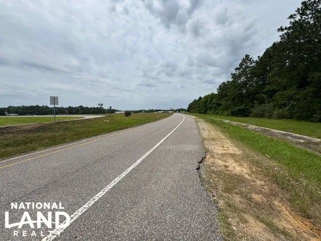 Exit 22 Investment & Commercial Site - Creola, Alabama, 36525