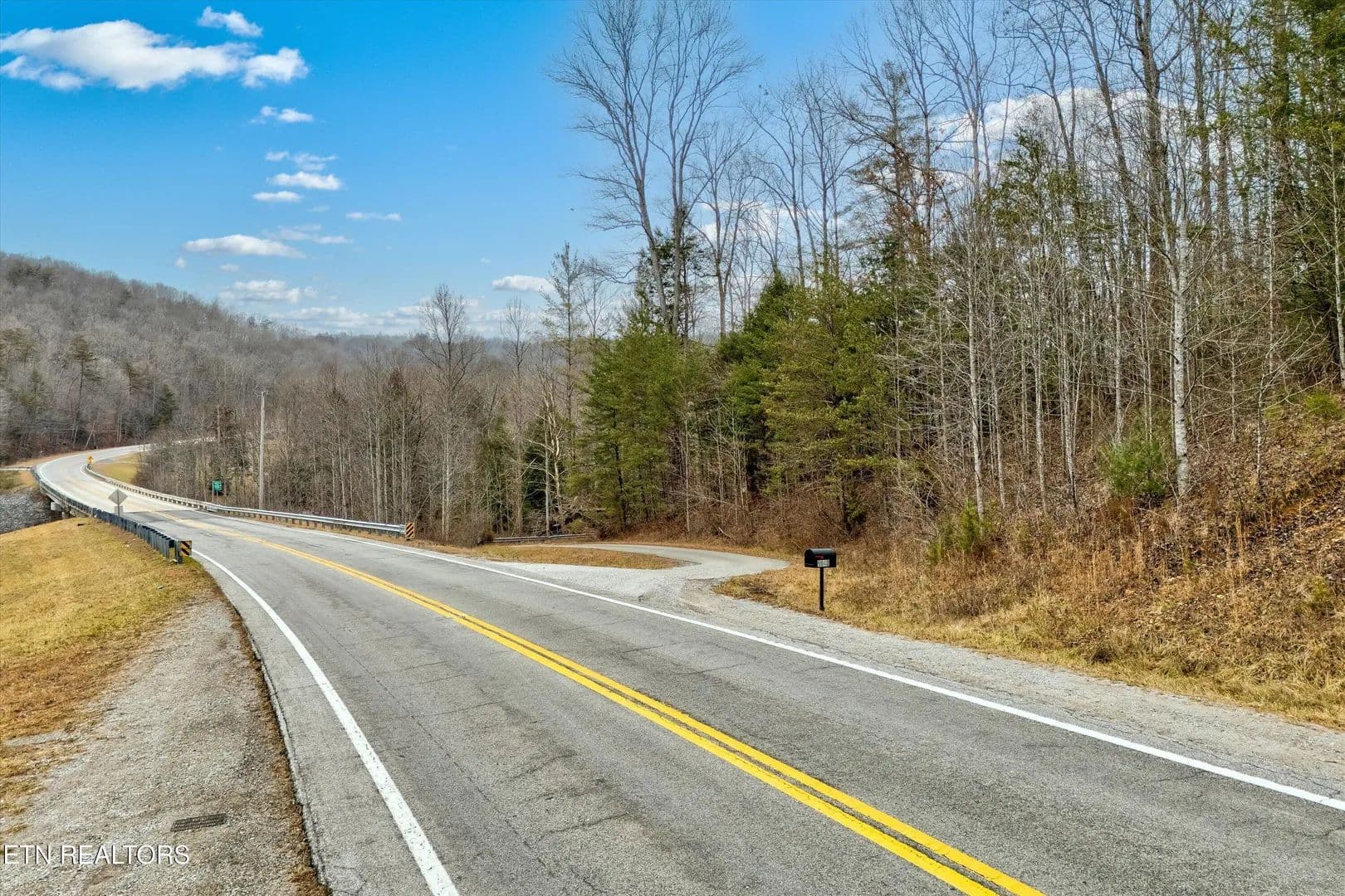 Property from Old Genesis Rd - KW - Crossville, Tennessee, 38571