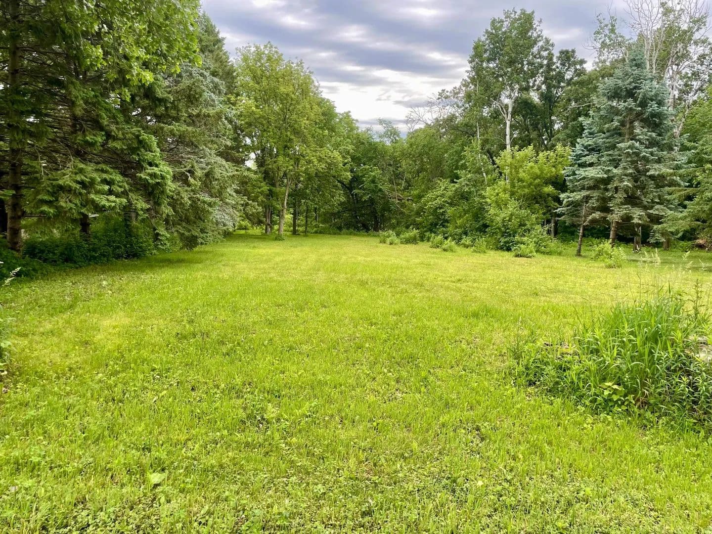 0.45 Acres of Land for Sale in Wabasha, Minnesota - Wabasha, Minnesota, 55981