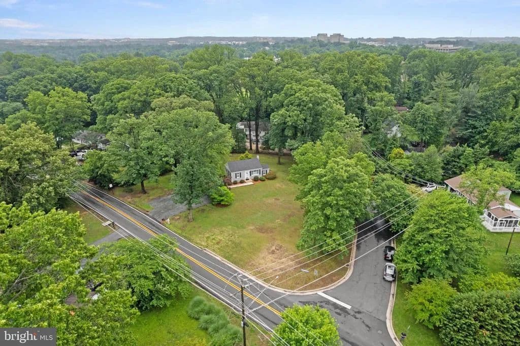 Property from 12131 WAPLES MILL ROAD - KW - Oakton, Virginia, 22124