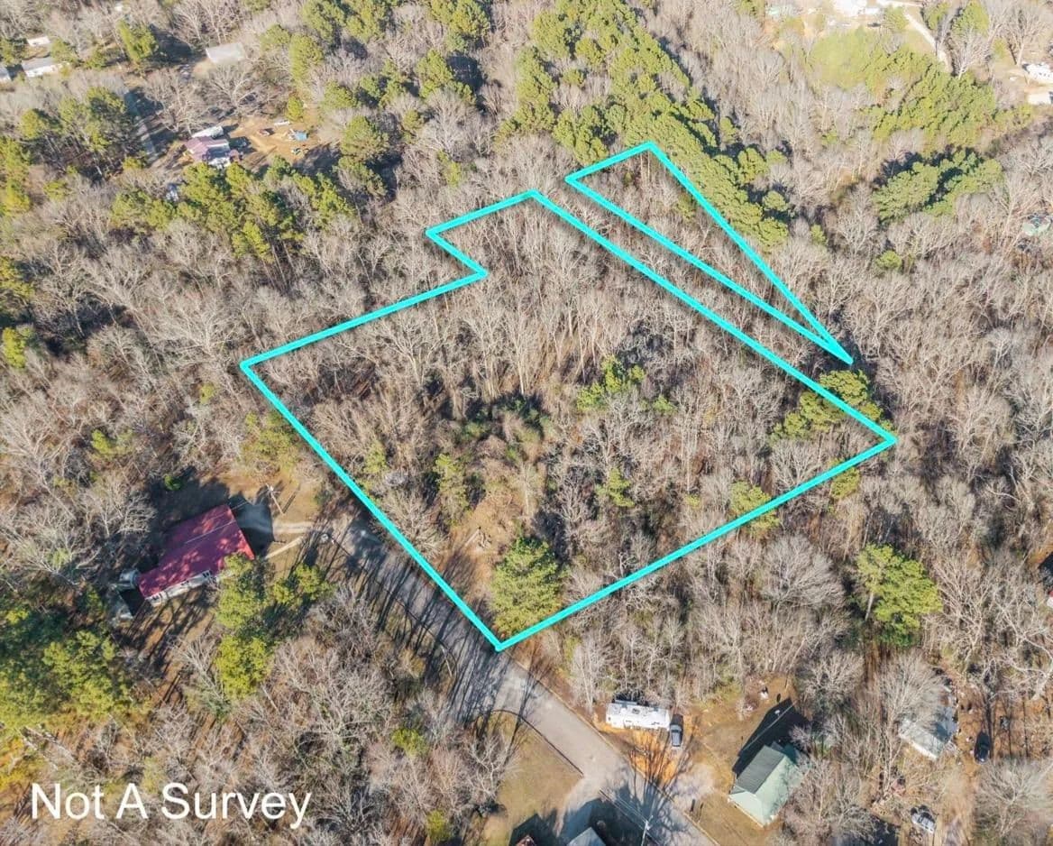 Property from PINE ST - KW - Selmer, Tennessee, 38375