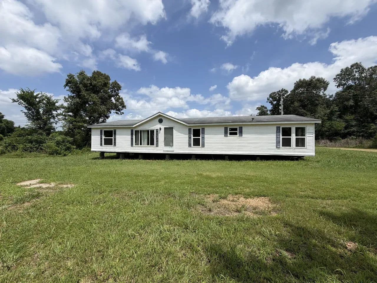 3-Bed Home on 5± AC For Sale in Ripley Co. - Doniphan, Missouri, 63935