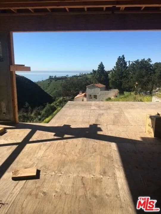 Property from 26565 Ocean View Dr - KW - Malibu, California, 90265