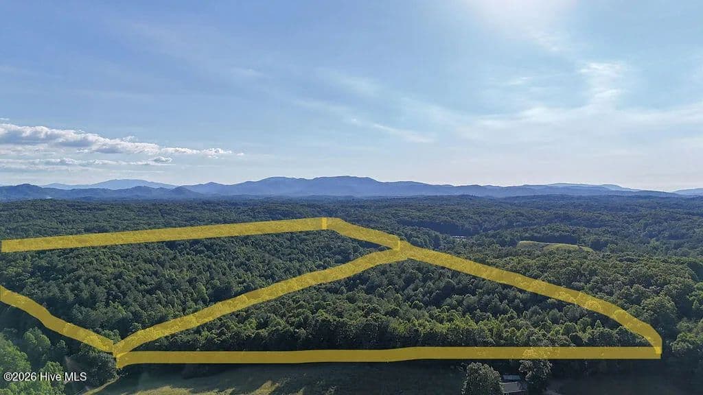 40 Acres of Land for Sale in Murphy, North Carolina - Murphy, North Carolina, 28906
