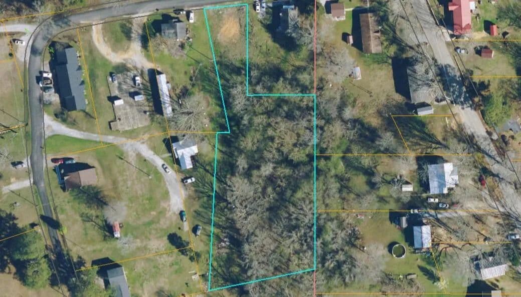Property from School Ln. - KW - Baldwyn, Mississippi, 38824