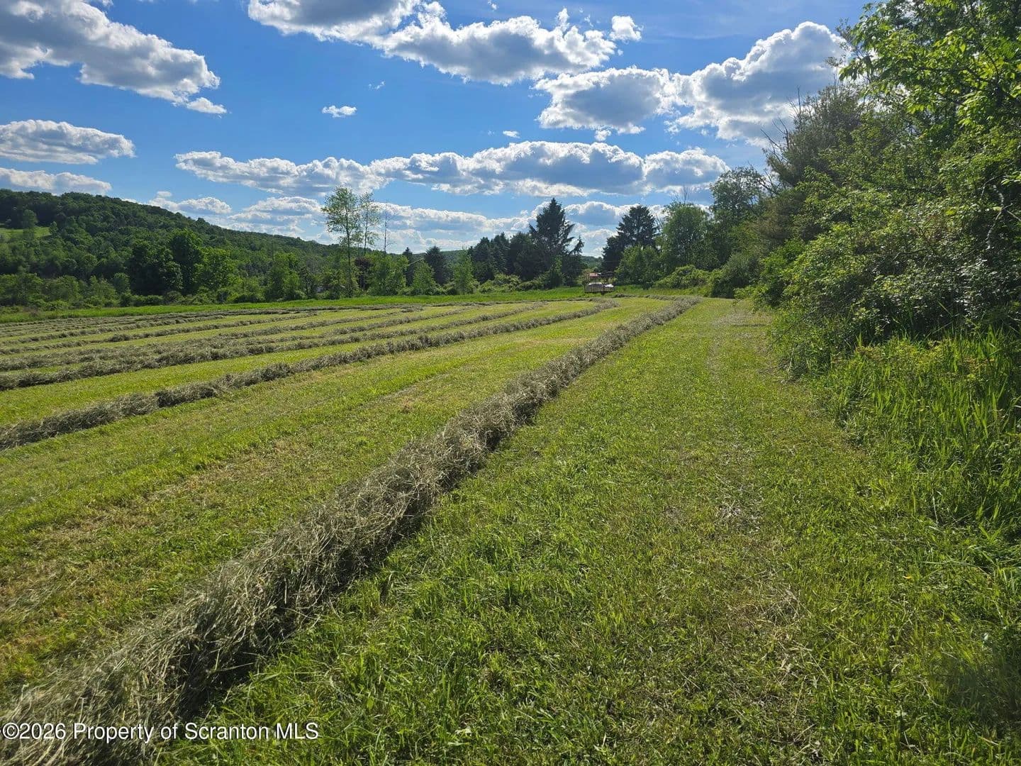 Property from PA 706 - KW - New Milford, Pennsylvania, 18834