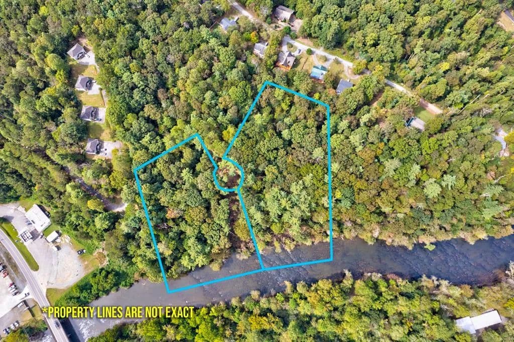 4.84 Acres of Land for Sale in Ellijay, GA - Ellijay, Georgia, 30540