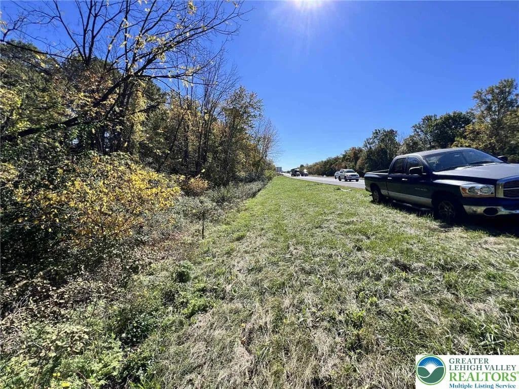 0.44 Acres of Land for Sale in Northampton County, Pennsylvania - Pennsylvania, 18091